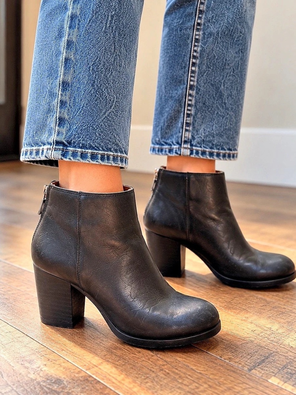 Madewell Black Leather Ankle Boots Size 7.5 Block Heel